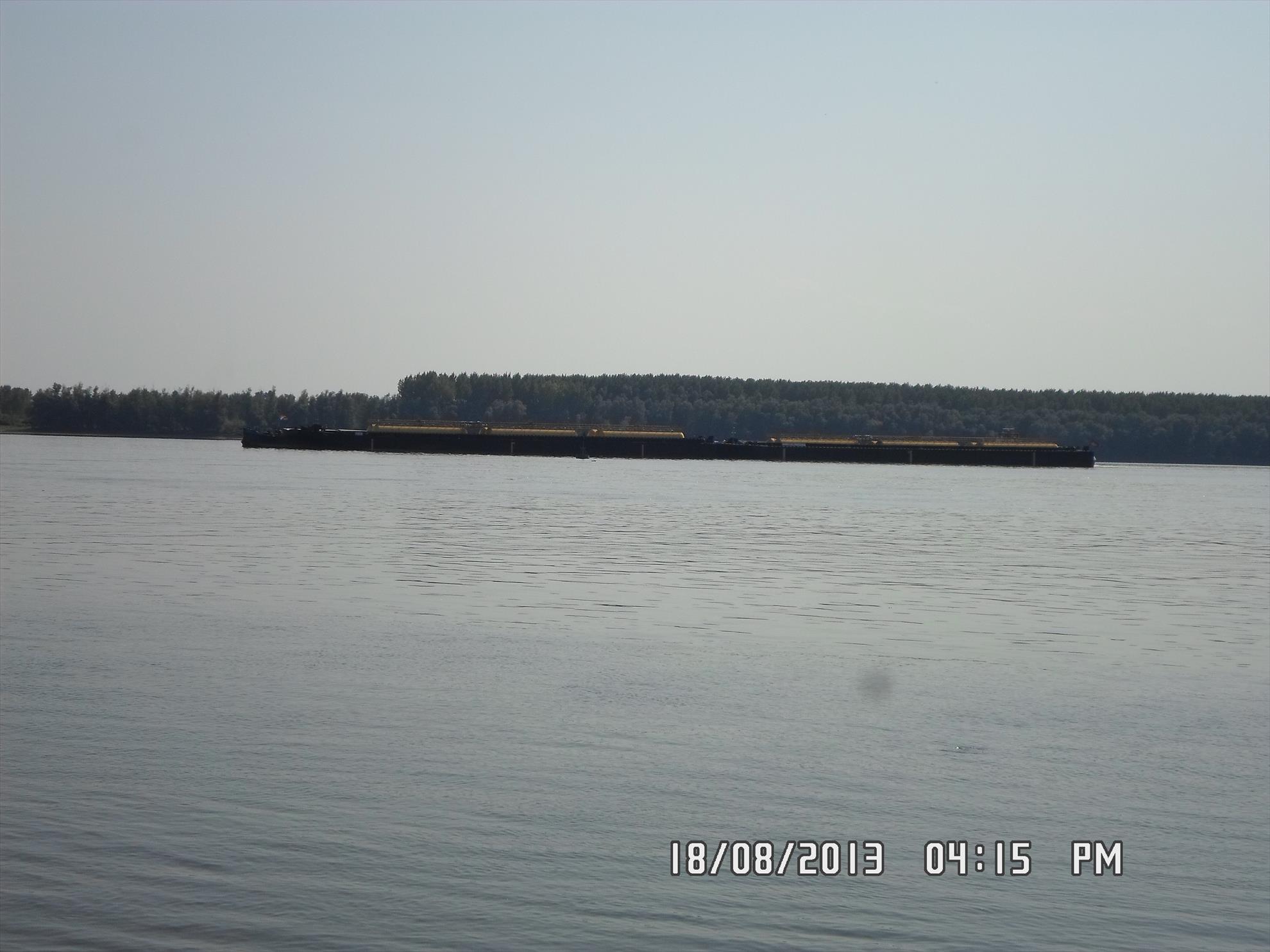 pescuit pe dunare - sam107.JPG